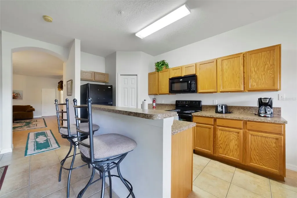 2827 Oakwater Drive Kissimmee FL 34747