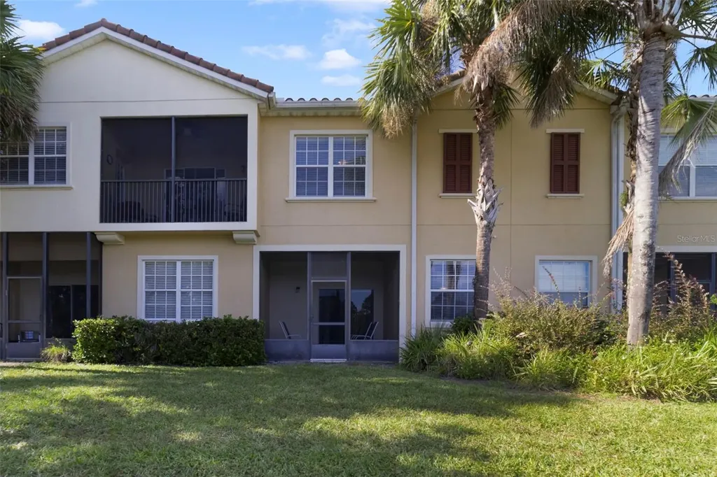 2827 Oakwater Drive Kissimmee FL 34747