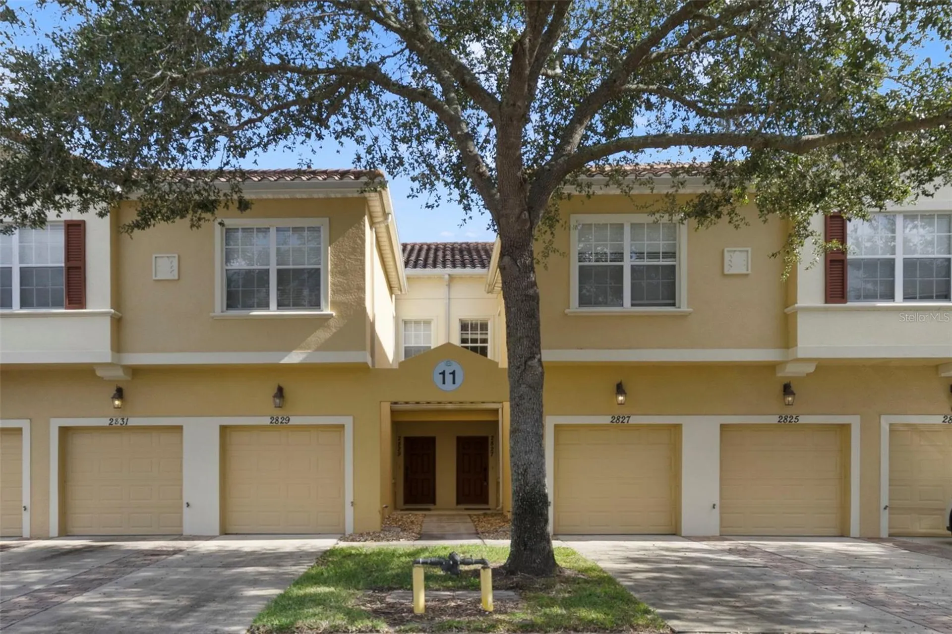 2827 Oakwater Drive Kissimmee FL 34747