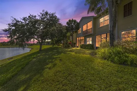 2827 Oakwater Drive Kissimmee FL 34747