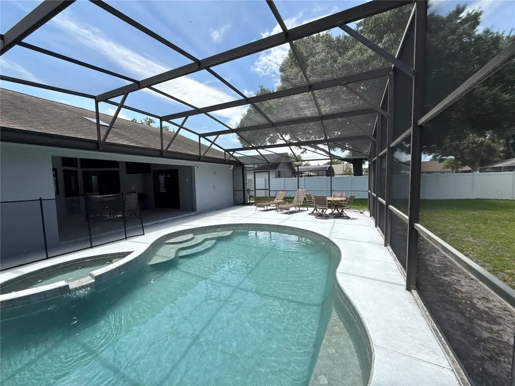 7719 Pine Vista Court Orlando FL 32819