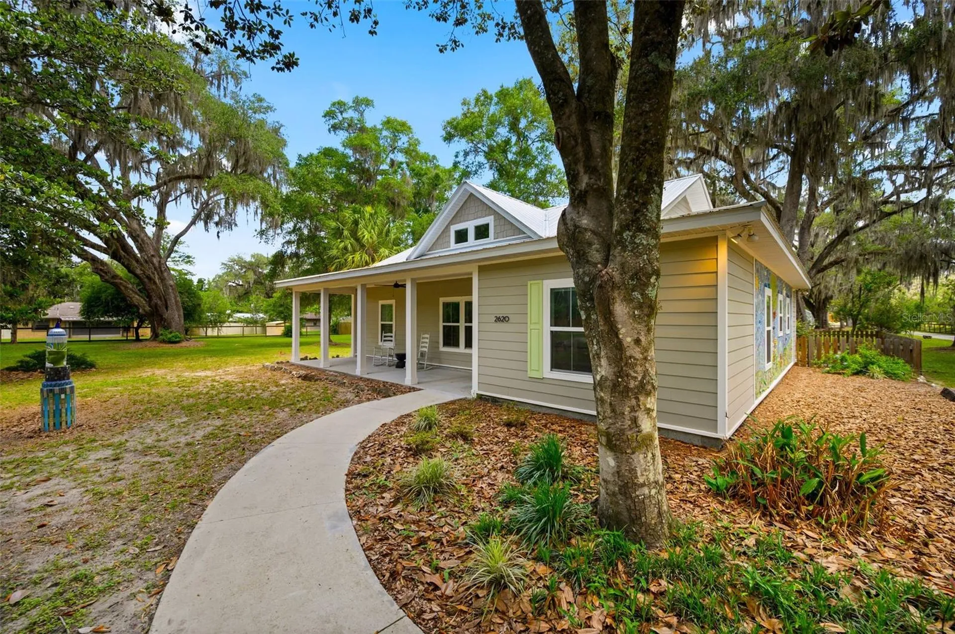2604 * NW 31st Avenue Gainesville FL 32605