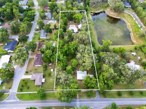 2604 * NW 31st Avenue Gainesville FL 32605