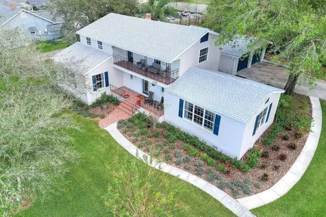 1302 Lake Elbert Dr SE Winter Haven FL 33880