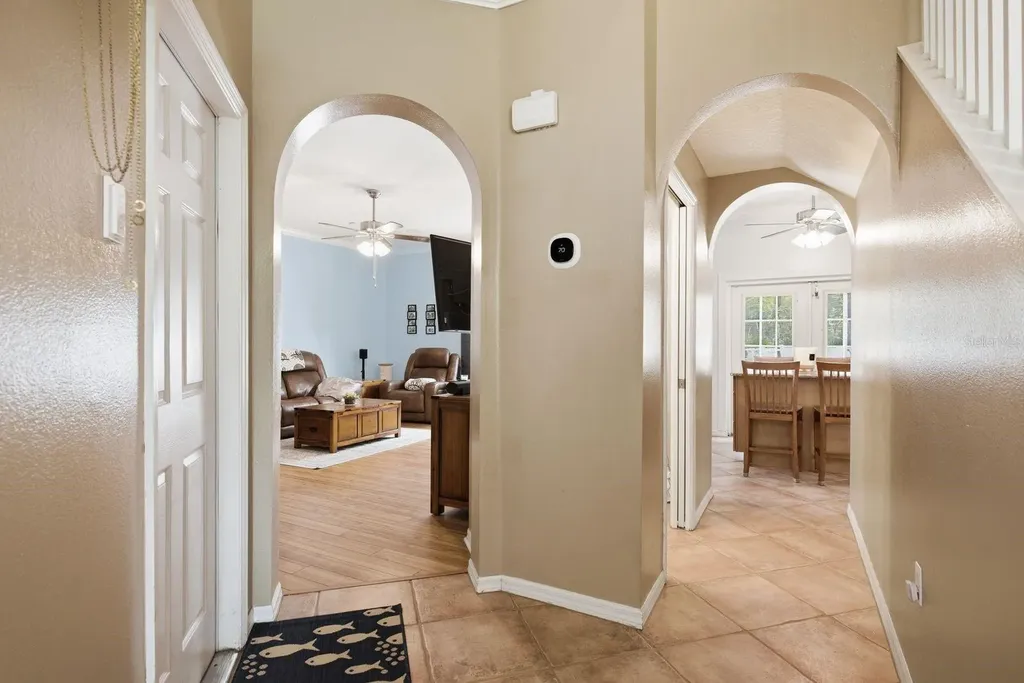 384 Wingate Circle Oldsmar FL 34677