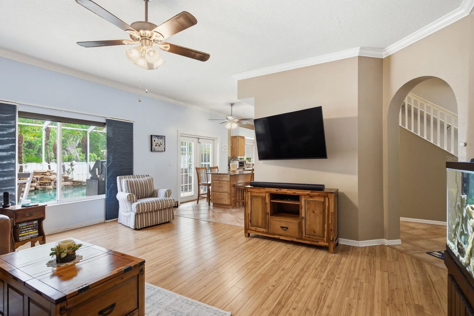 384 Wingate Circle Oldsmar FL 34677