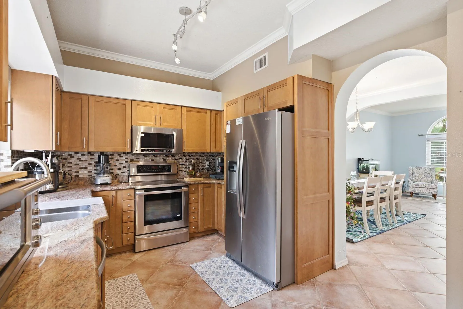 384 Wingate Circle Oldsmar FL 34677