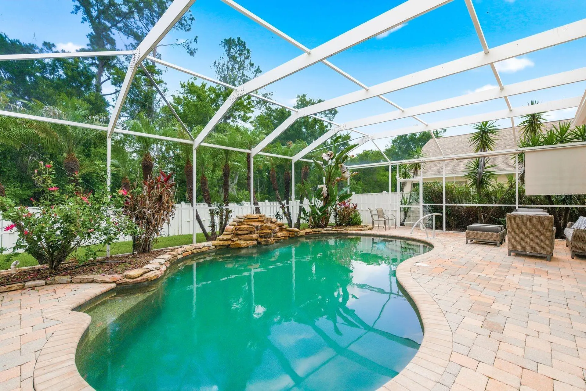 384 Wingate Circle Oldsmar FL 34677