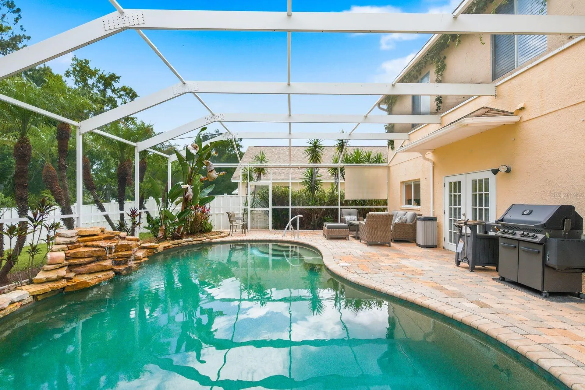 384 Wingate Circle Oldsmar FL 34677