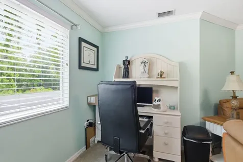 384 Wingate Circle Oldsmar FL 34677