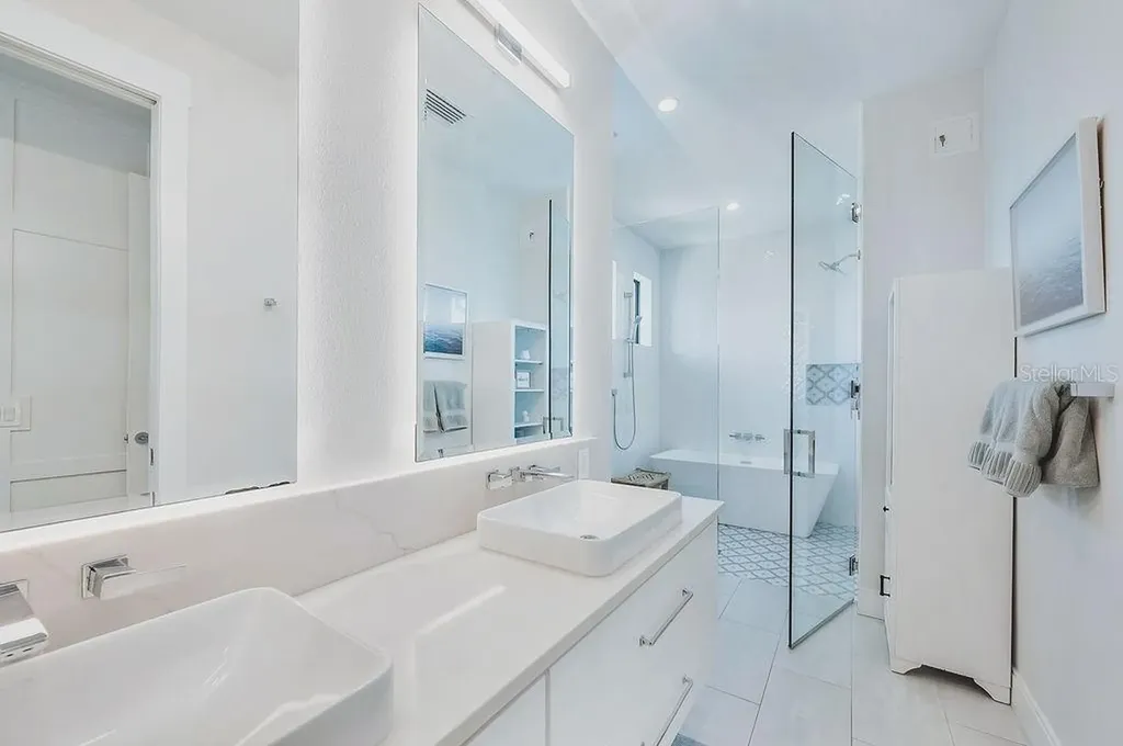 526 Seagull Way Anna Maria FL 34216