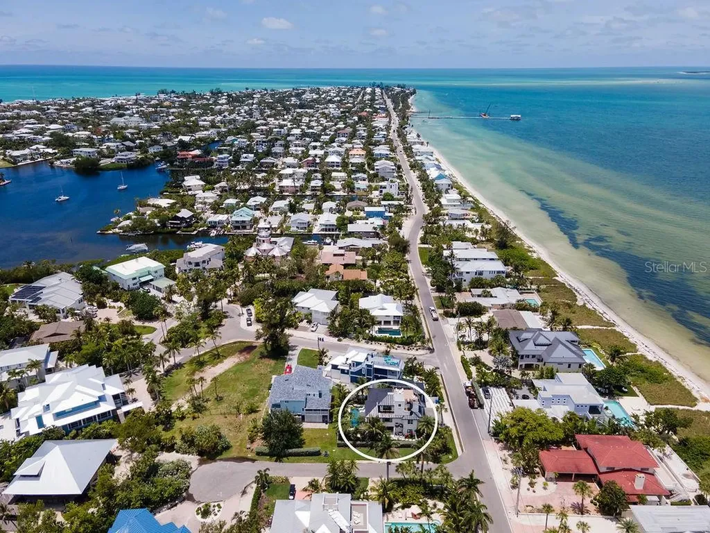 526 Seagull Way Anna Maria FL 34216