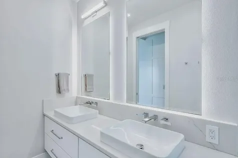 526 Seagull Way Anna Maria FL 34216