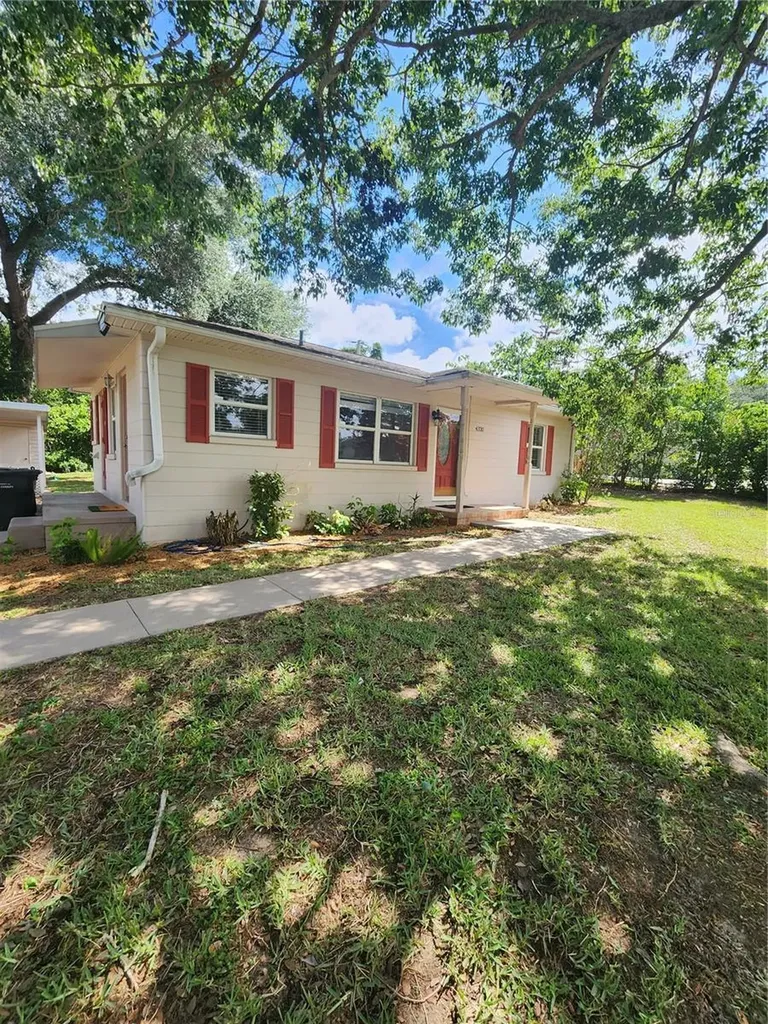 4320 Hedge Drive N Lakeland FL 33812