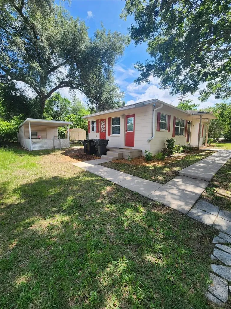 4320 Hedge Drive N Lakeland FL 33812