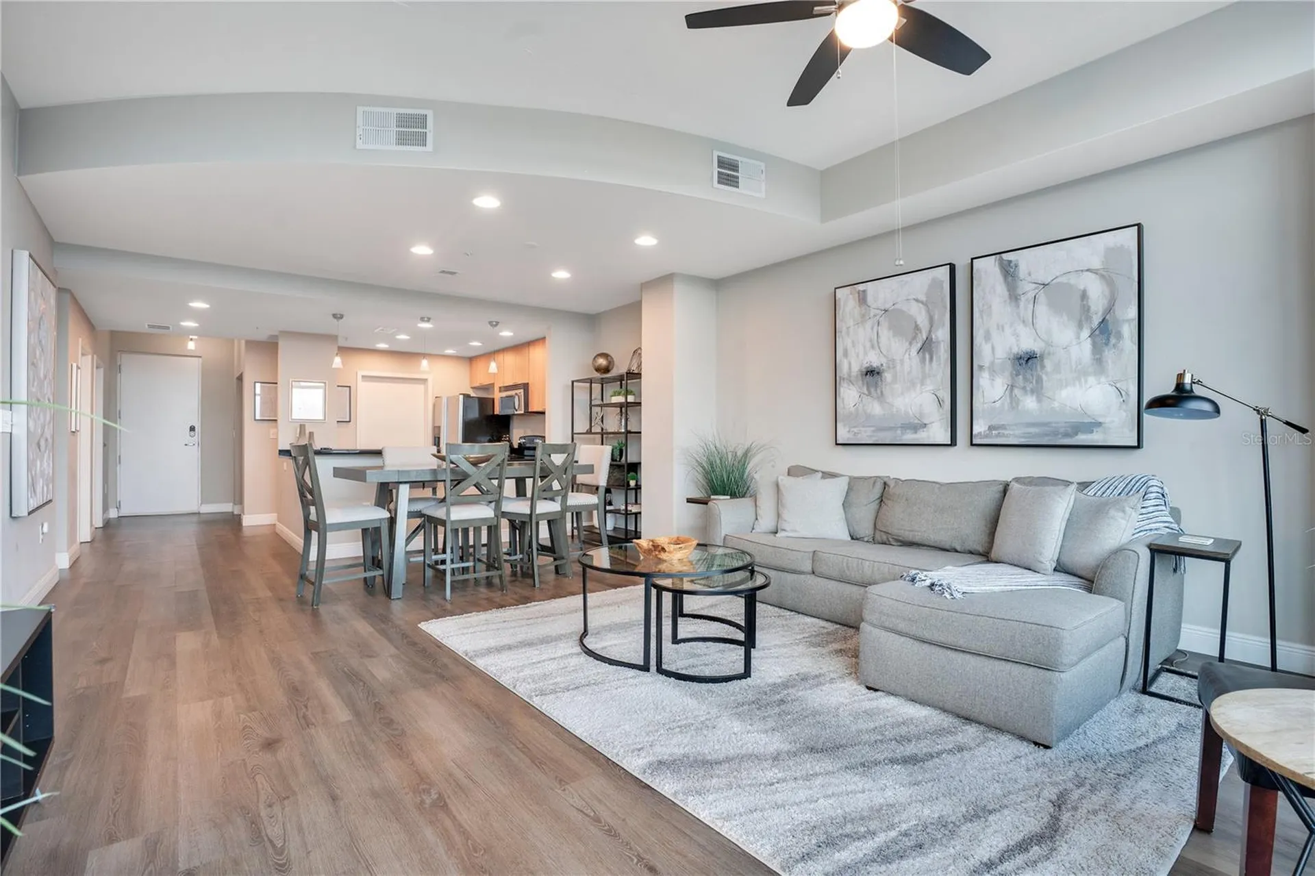 525 E Jackson Street Orlando FL 32801