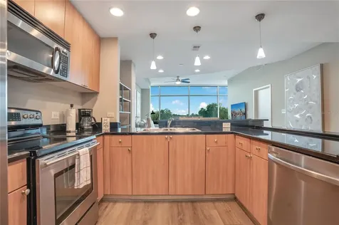 525 E Jackson Street Orlando FL 32801