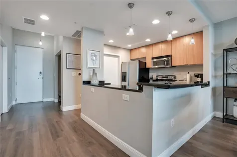 525 E Jackson Street Orlando FL 32801