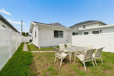 2505 W North B Street Tampa FL 33609