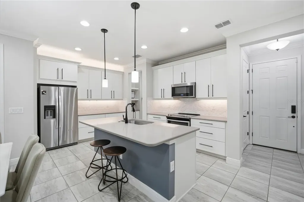 14305 Pondhawk Lane Tampa FL 33625