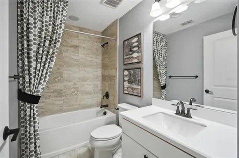 14305 Pondhawk Lane Tampa FL 33625