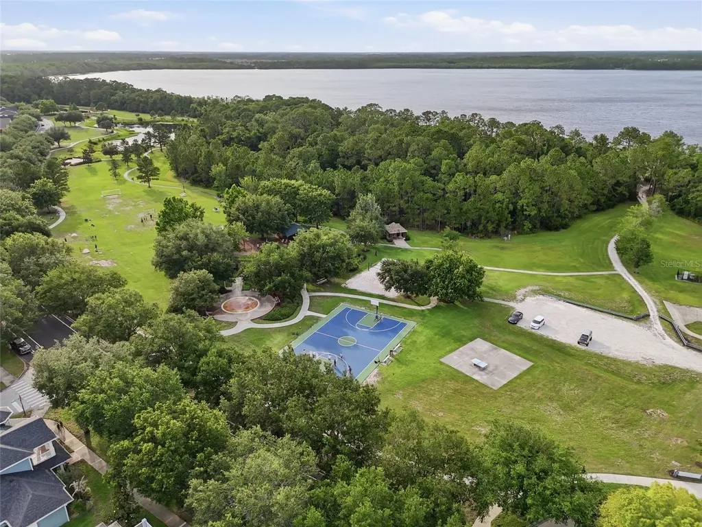 6917 Five Oaks Drive Harmony FL 34773