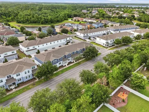 6917 Five Oaks Drive Harmony FL 34773