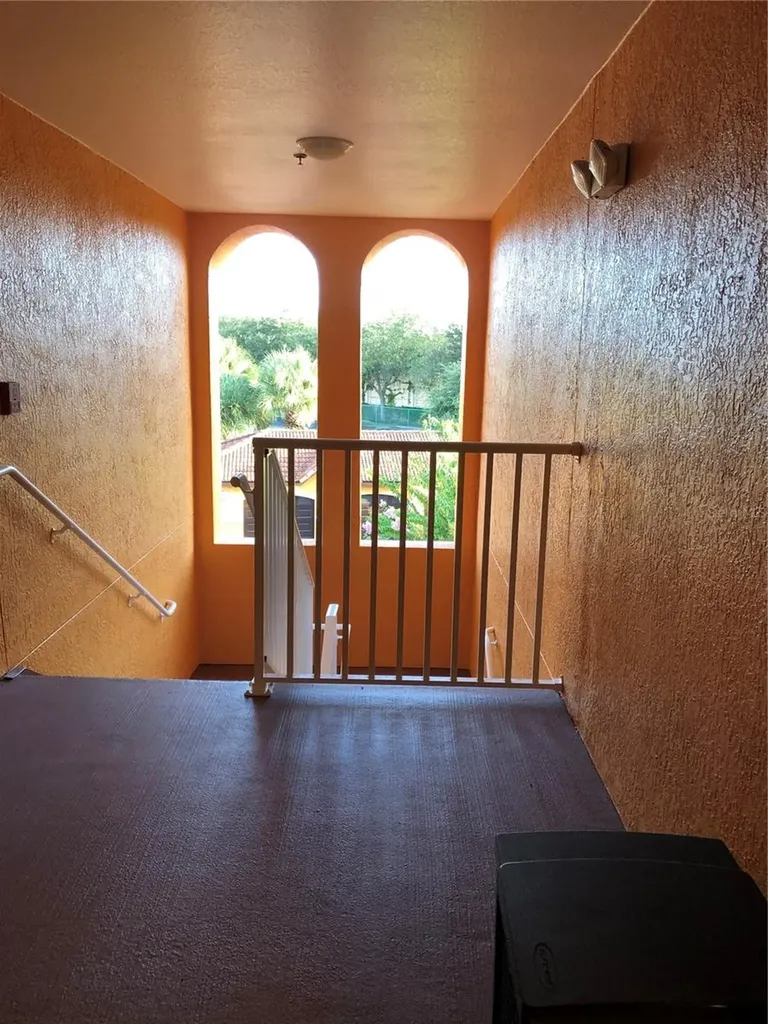 5475 Vineland Road Orlando FL 32811
