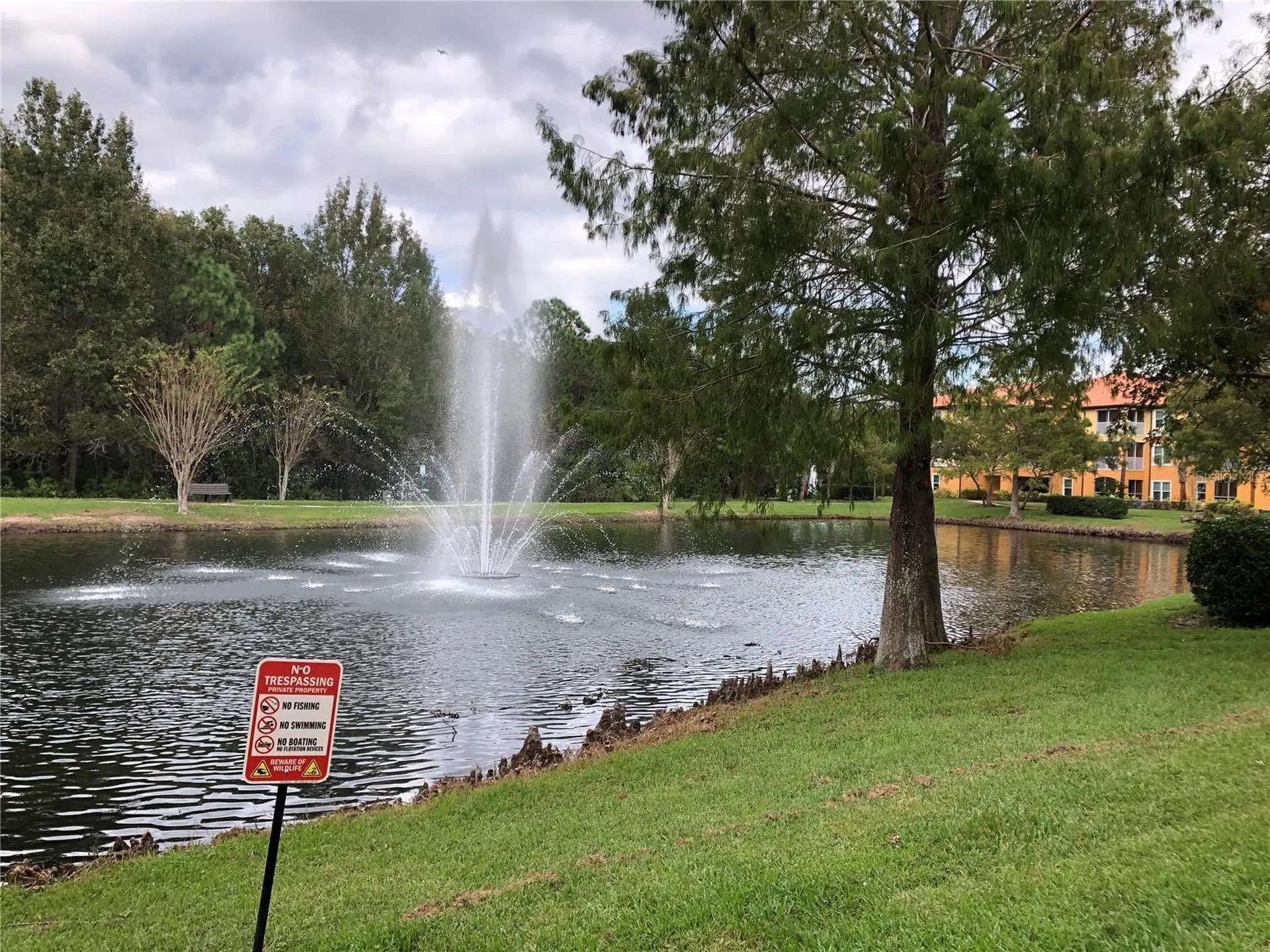 5475 Vineland Road Orlando FL 32811