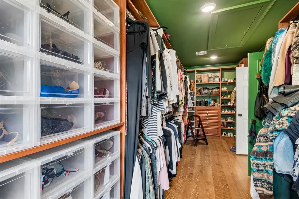 3313 W Mullen Avenue Tampa FL 33609