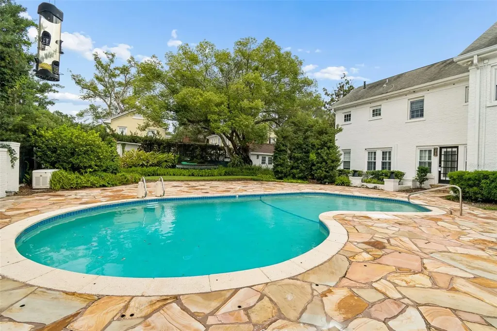 3313 W Mullen Avenue Tampa FL 33609