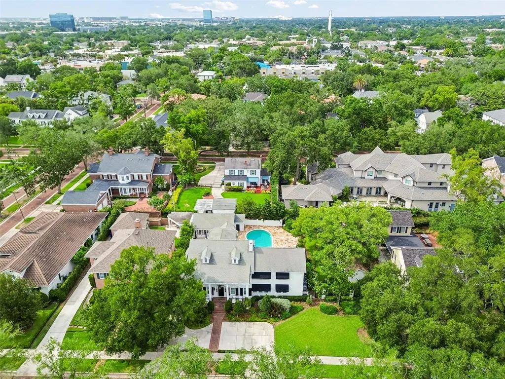 3313 W Mullen Avenue Tampa FL 33609
