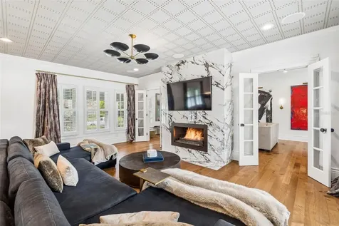 3313 W Mullen Avenue Tampa FL 33609