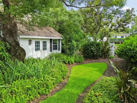 3313 W Mullen Avenue Tampa FL 33609