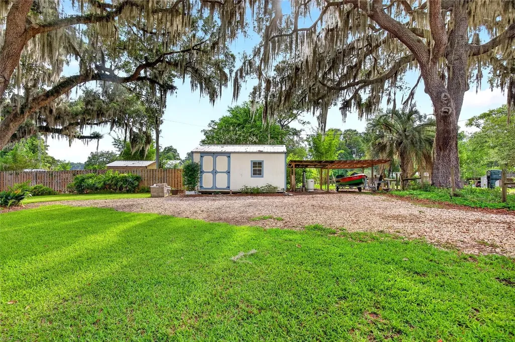 125 Ann Street Hawthorne FL 32640