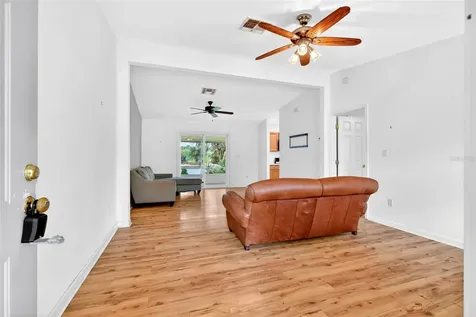 125 Ann Street Hawthorne FL 32640