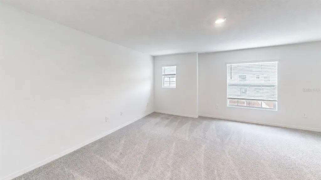 2239 Rose Finch Hill Place Wimauma FL 33598