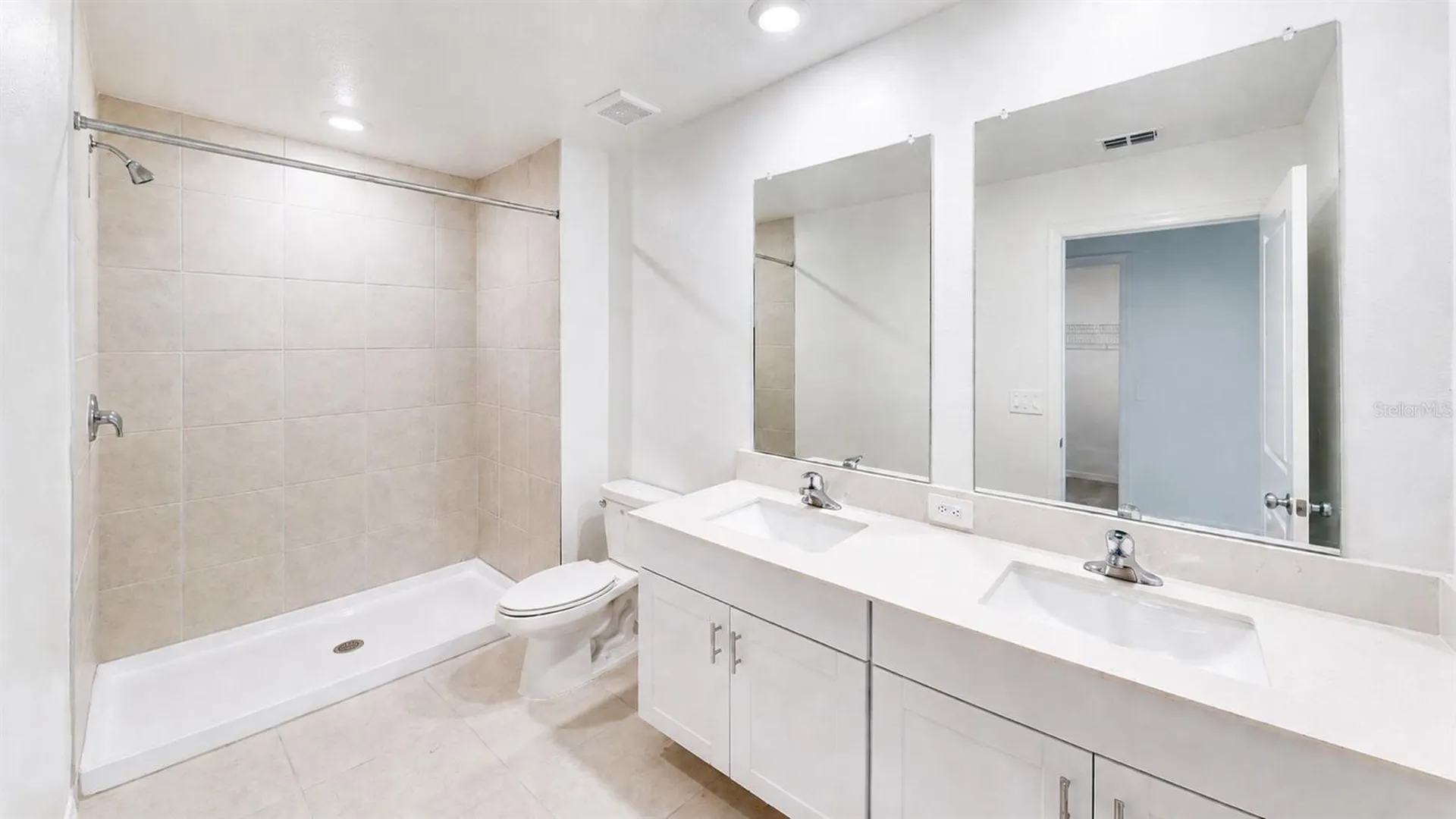 2239 Rose Finch Hill Place Wimauma FL 33598