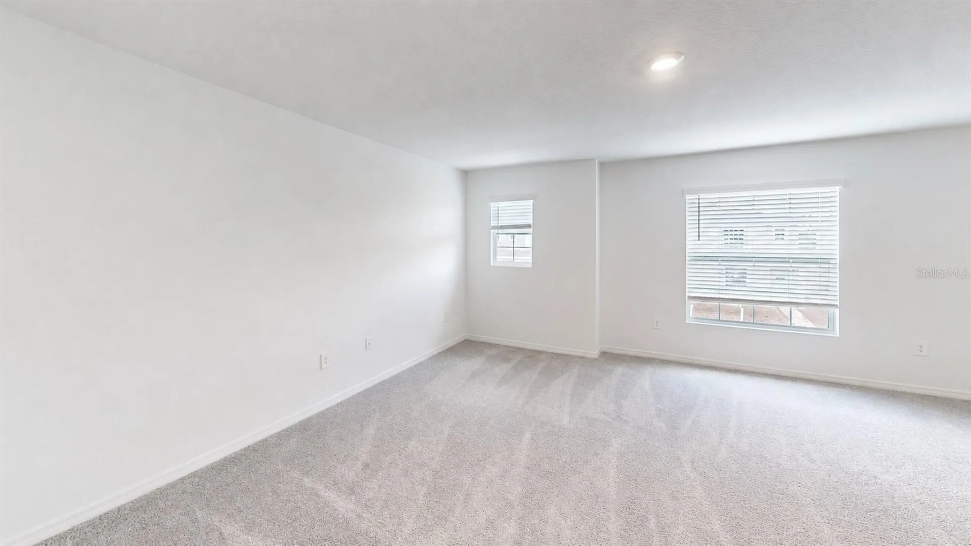 2239 Rose Finch Hill Place Wimauma FL 33598