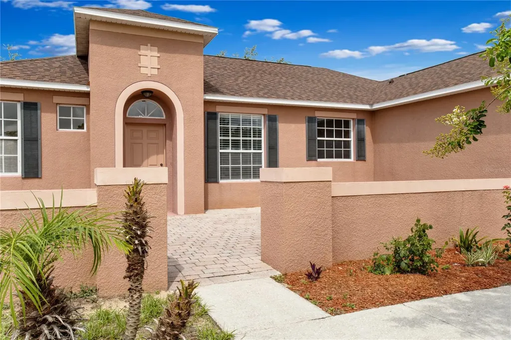 457 Rio Grande Lane Kissimmee FL 34759