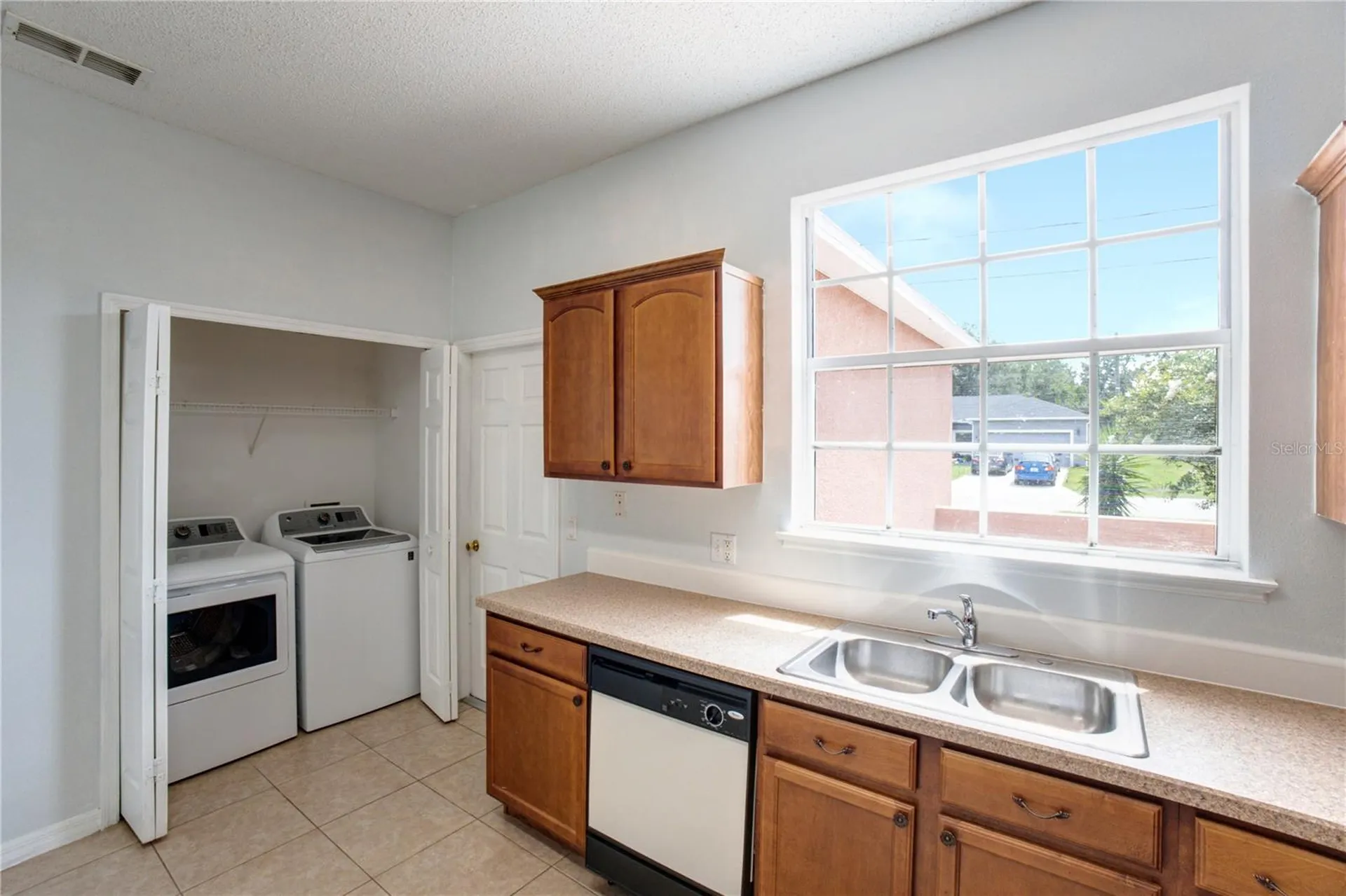 457 Rio Grande Lane Kissimmee FL 34759