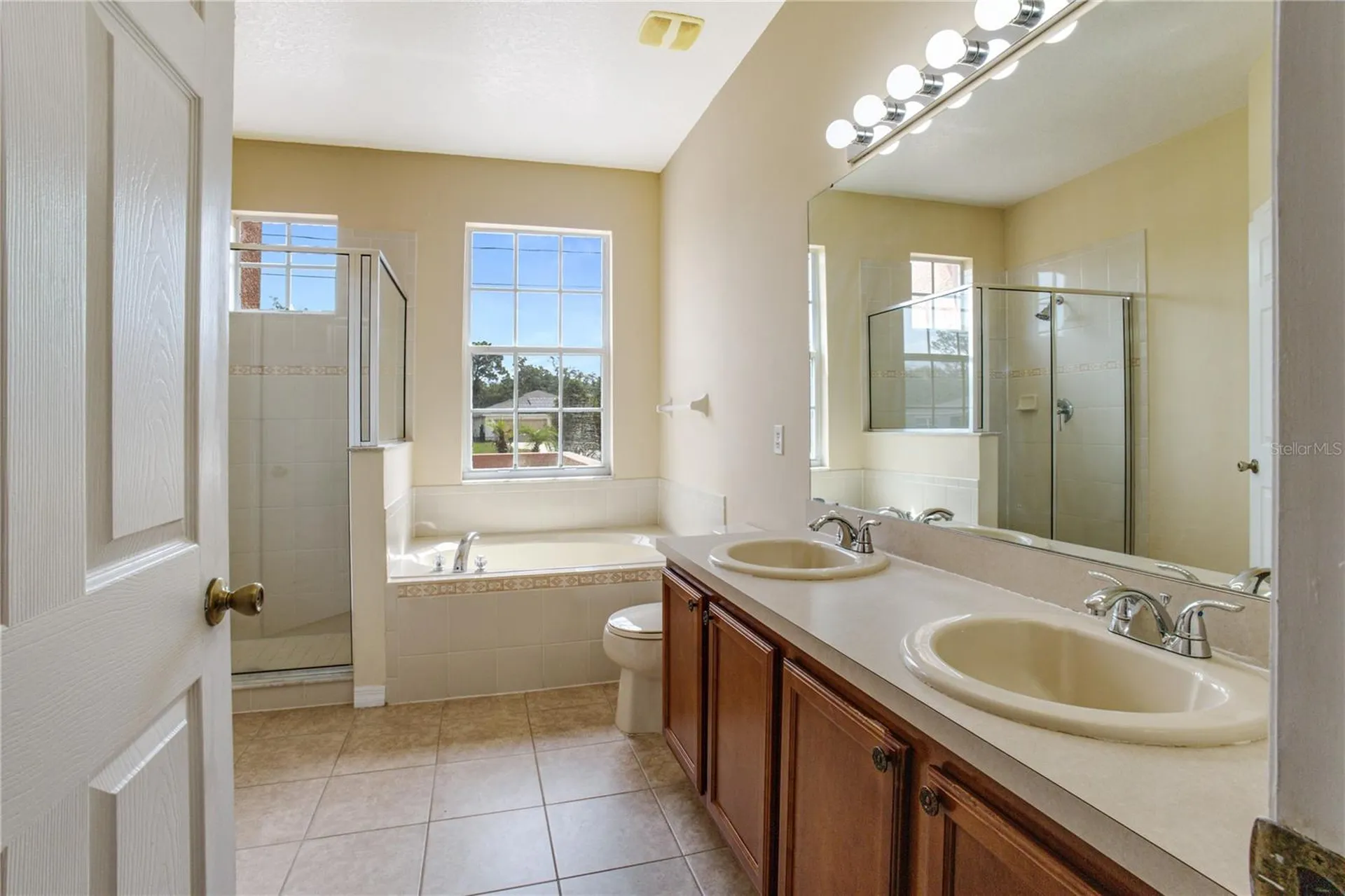 457 Rio Grande Lane Kissimmee FL 34759