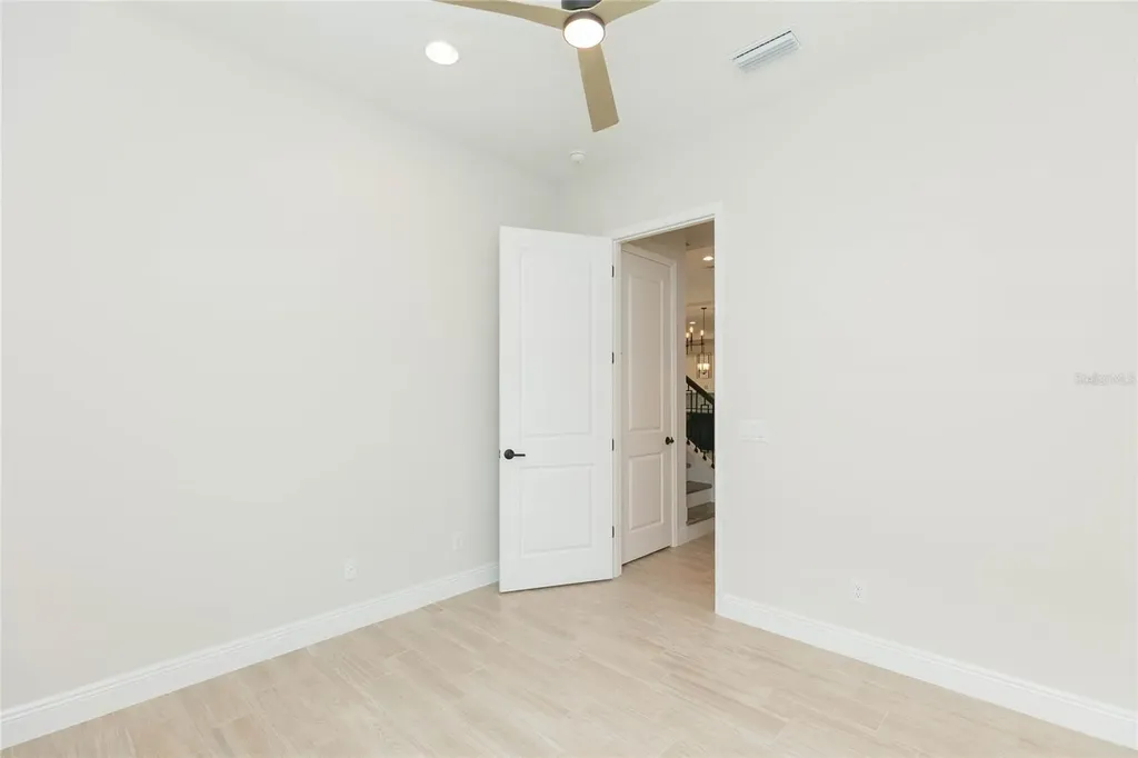 11105 Rustic Timber Loop San Antonio FL 33576