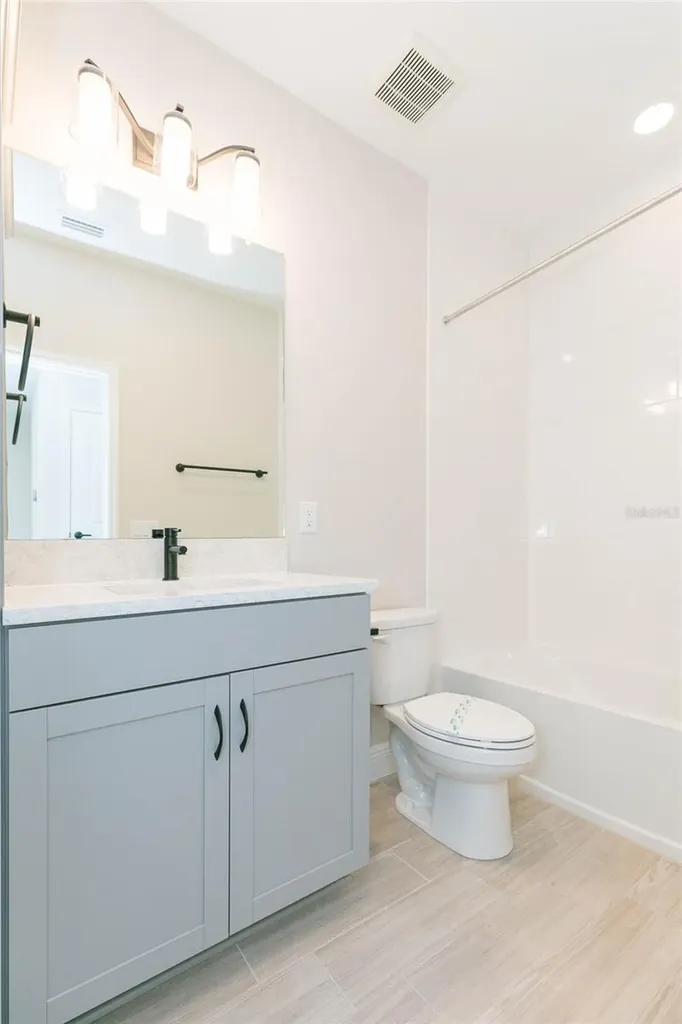 11105 Rustic Timber Loop San Antonio FL 33576