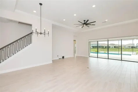 11105 Rustic Timber Loop San Antonio FL 33576