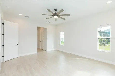 11105 Rustic Timber Loop San Antonio FL 33576