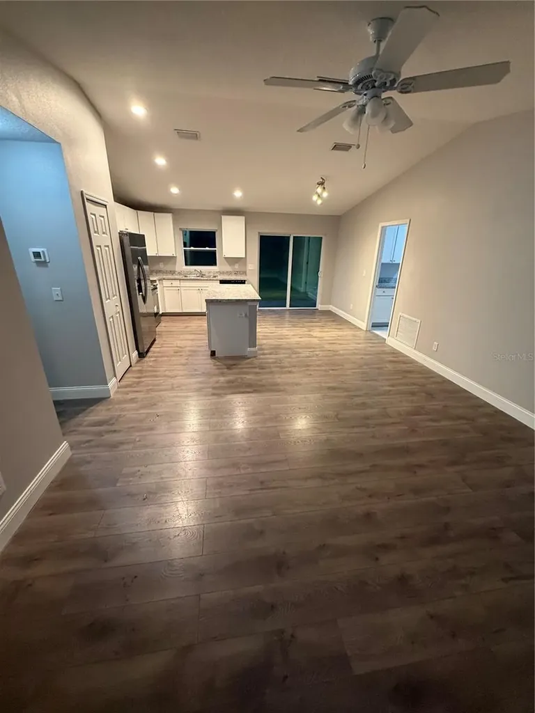 619 Hickory Avenue Orange City FL 32763