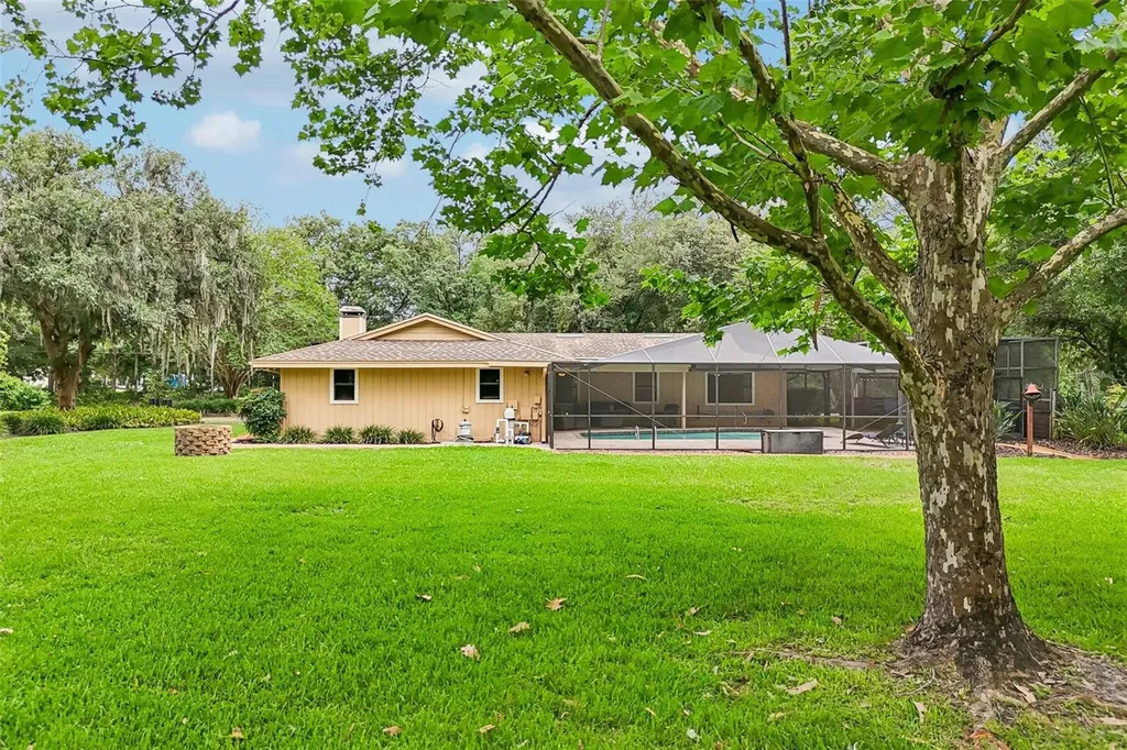 7809 Pineview Drive Odessa FL 33556