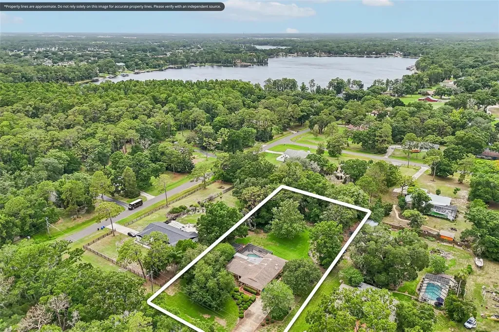 7809 Pineview Drive Odessa FL 33556