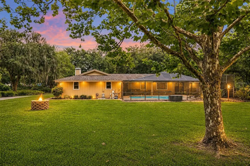 7809 Pineview Drive Odessa FL 33556